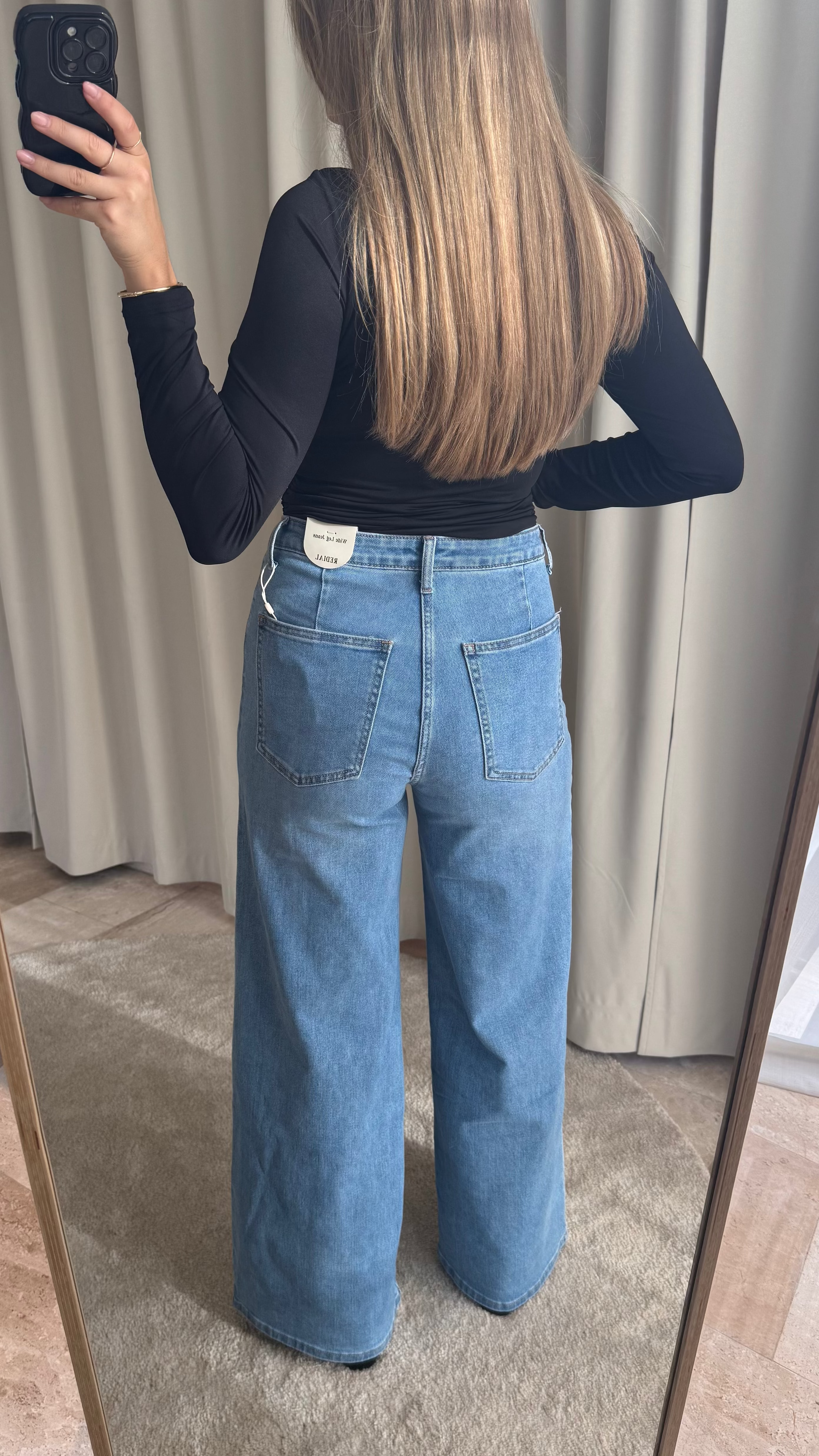 Lola wide leg jeans