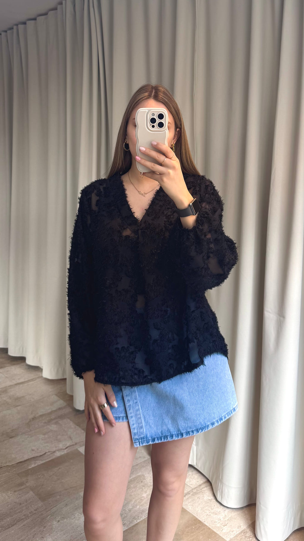 Emma Blouse met V-Hals