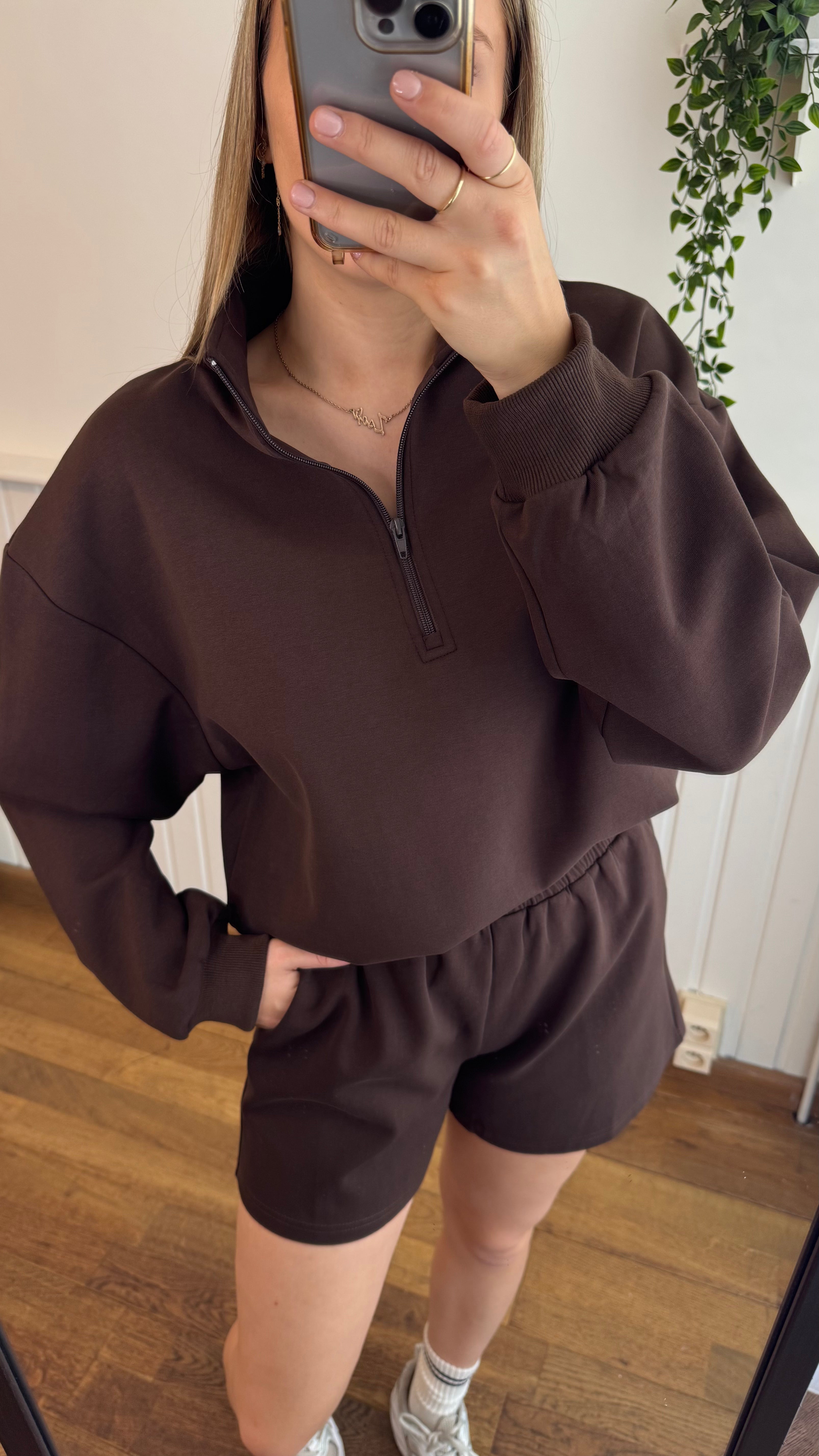 Sweater Fin