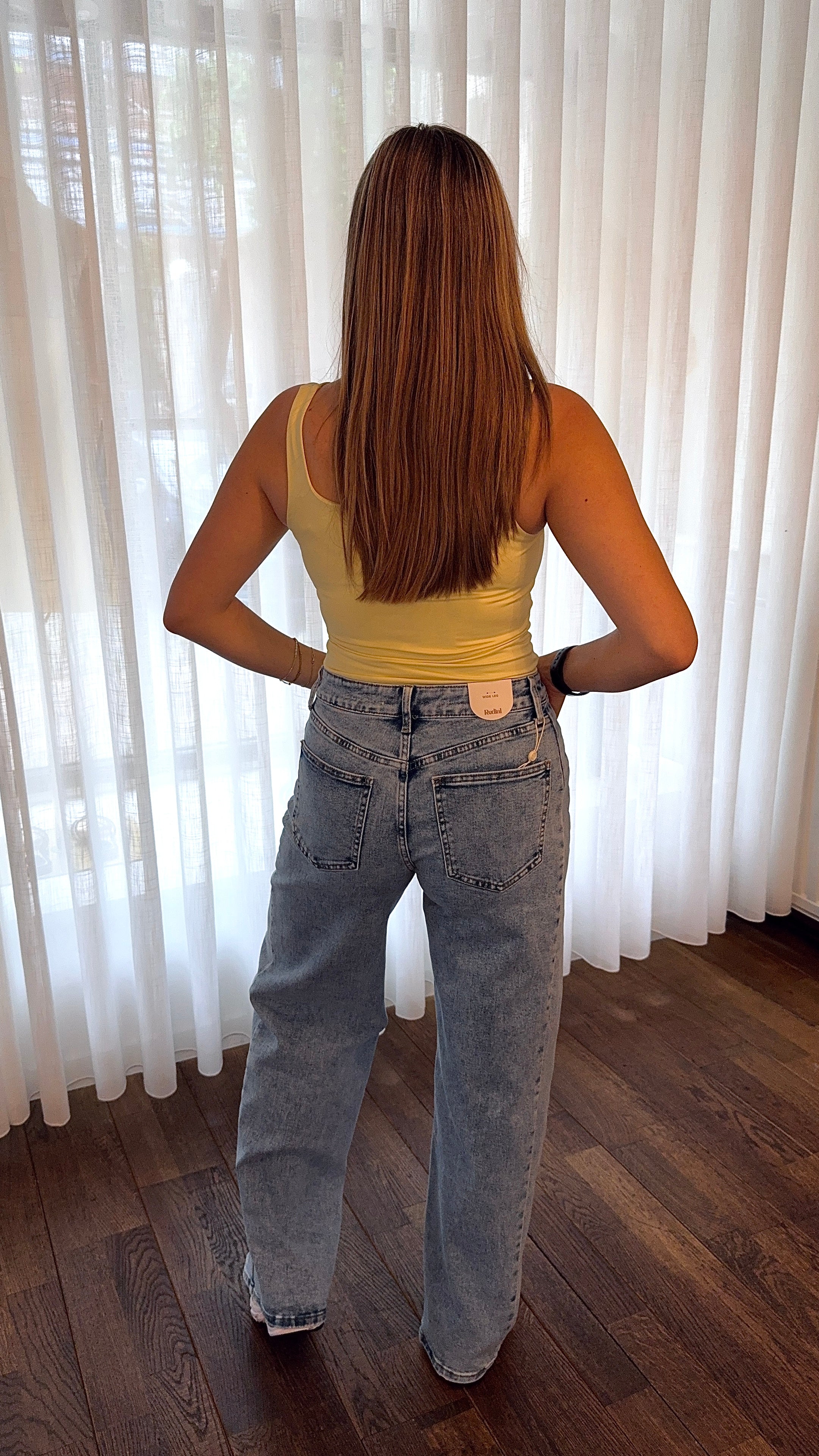 Wijde jeans met diagonale naad