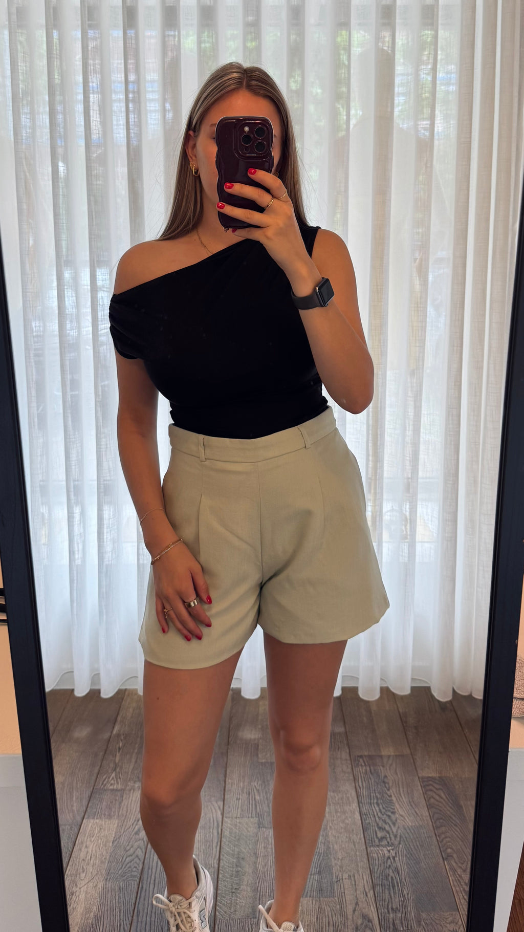 Yuna linnen short