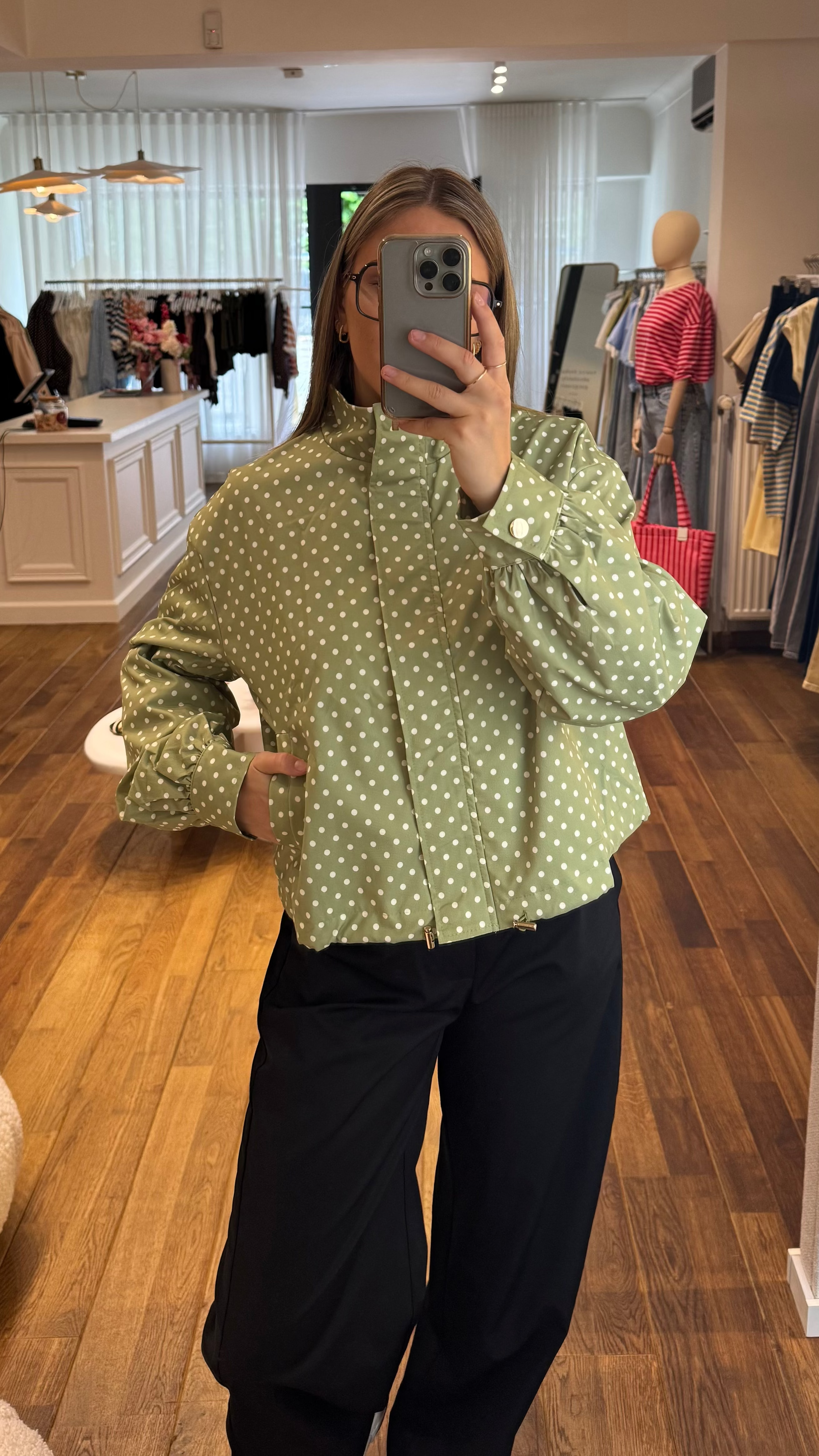 polka dot jas